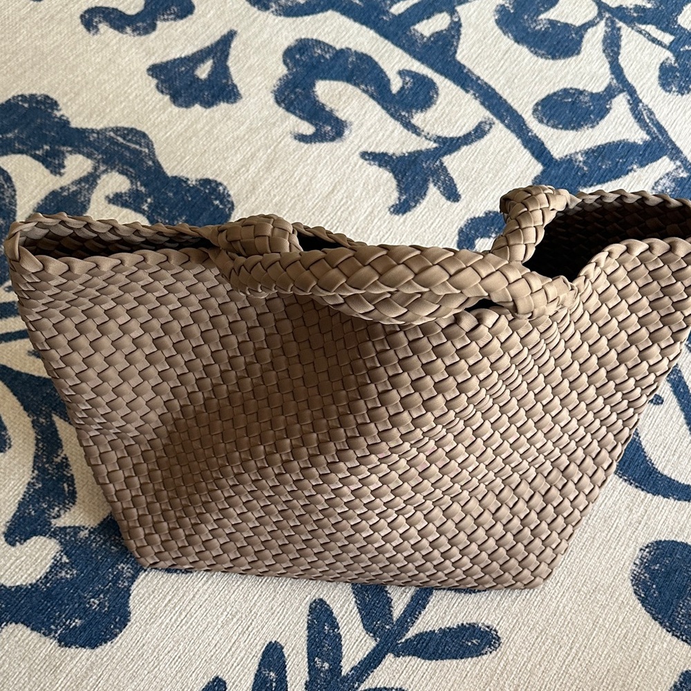 Naghedi St. Barths Medium Tote, Cashmere